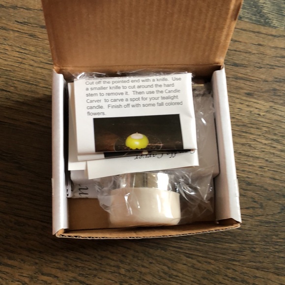 NWT. The Candle Carver. Create beautiful table displays. Carve and add candle. - Picture 4 of 5